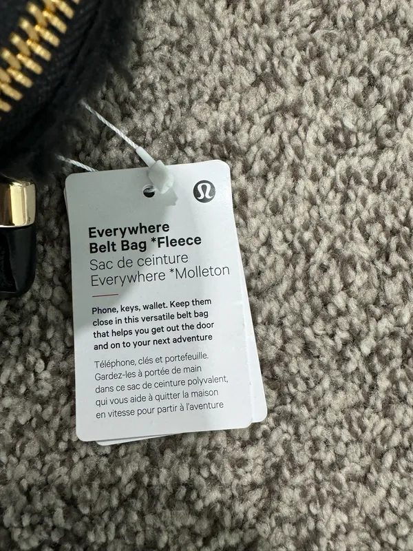 Lululemon Black Fleece Everywhere Belt Bag - Image 3
