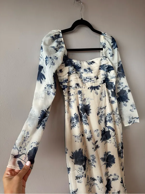 Abercrombie & Fitch NWT Ivory & Blue Emerson Chiffon Long-Sleeve Midi Dress XS - Image 13