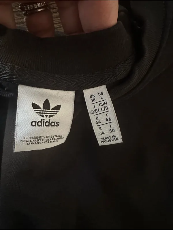 Adidas Originals Women's Adicolor Essentials Crew Sweatshirt Black Large Casual - Image 4