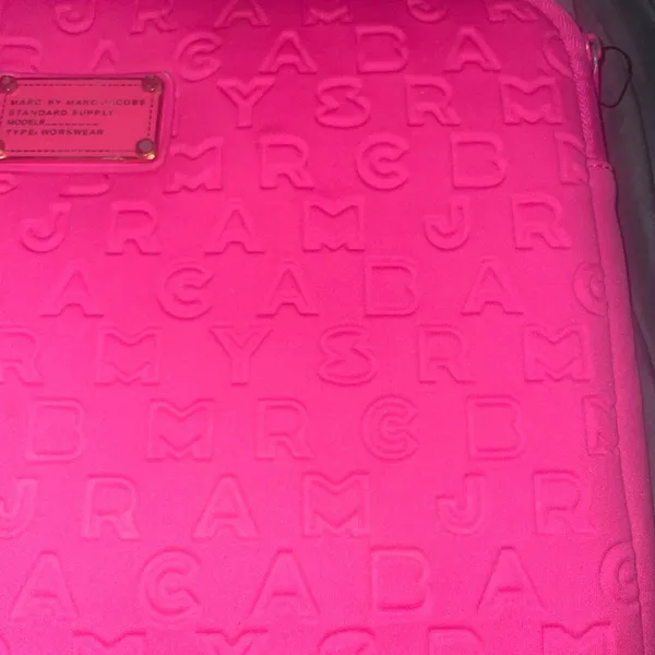 Marc by Marc Jacobs laptop sleeve case - Image 5