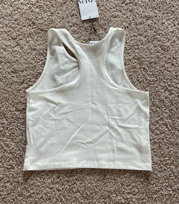 Zara USA Cropped Tank. Xs - Image 3