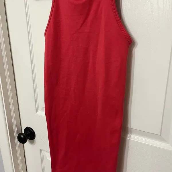 ARITZIA TNAction Kaplan Dress in Hibiscus Red Bodycon Racerback Mini XS‎ - Image 4