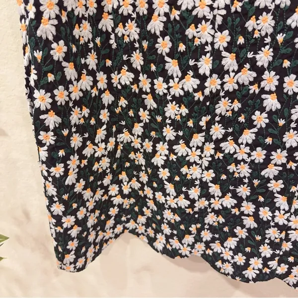 Lost + Wander Chamomile Hills Mini Shift Dress Black White Floral Size M NWT - Image 4
