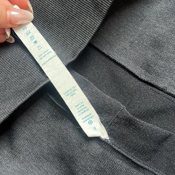 Lululemon Capri Leggings - Image 3