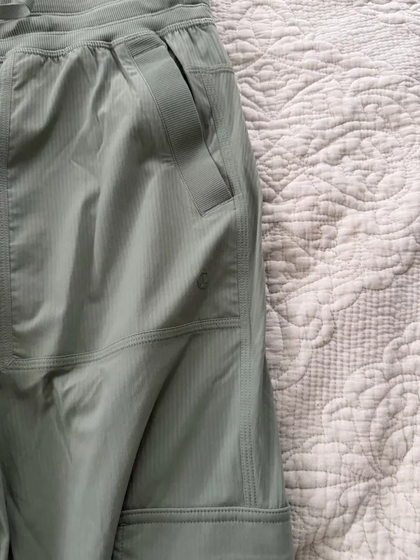 Lululemon dance studio cargo pants palm court size small - Image 2