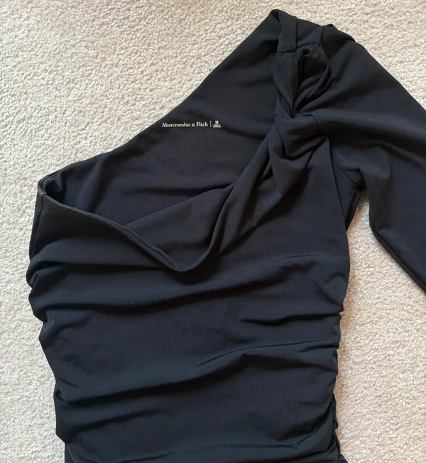 Abercrombie & Fitch Ruched One Sleeve Bodysuit Black - Image 2