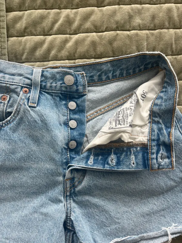 Levi 501 Jean Shorts  - Image 4