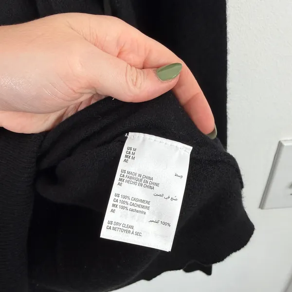 Charter Club Luxury 100% Cashmere Black Crew Sweater Capsole FLAW Womens Medium - Image 7