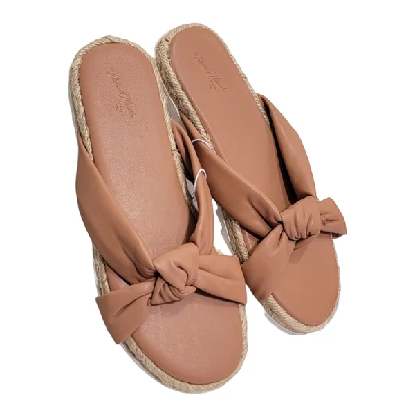 Universal Threads Warm Tan Dena Knotted Slip On Faux Leather Sandals Size 9 NWT - Image 3