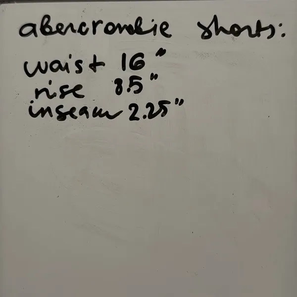 Abercrombie & Fitch Women’s Low Rise Jean Shorts Dark Wash Roll Cuffs Size 12 - Image 10