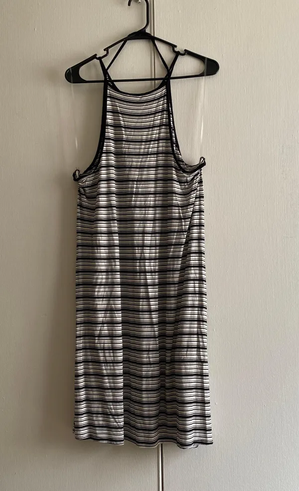American Eagle Flowy stripped  dress - Image 4