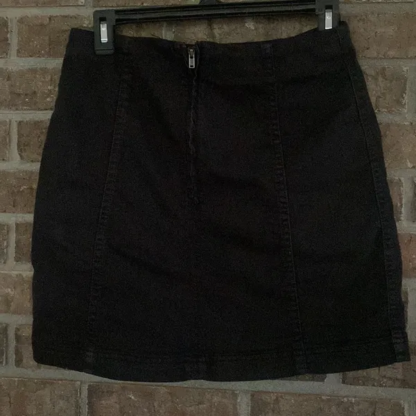 - Solid black Free People mini skirt size 10 - Image 2