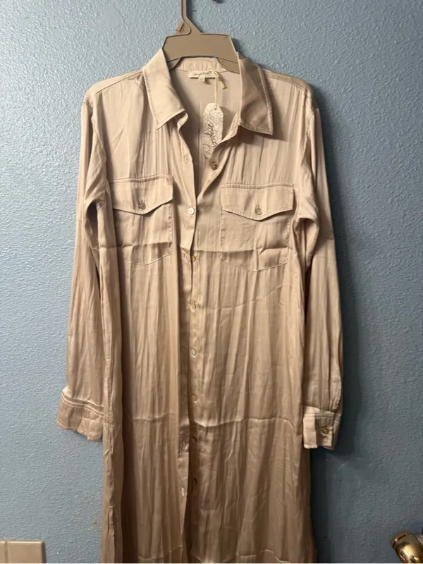 Mystree Long Satin Shirt Dress in Champagne Cream nwt - Image 5