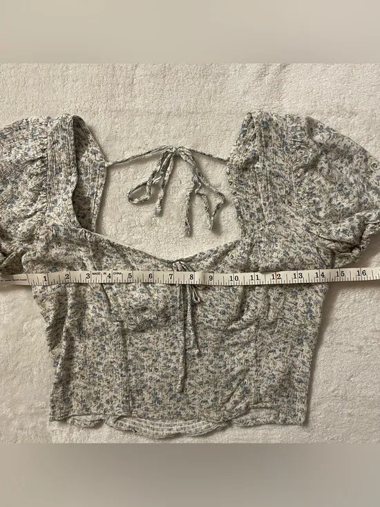 Y2K American Eagle Cropped Sweetheart Floral Blouse size M - Image 5