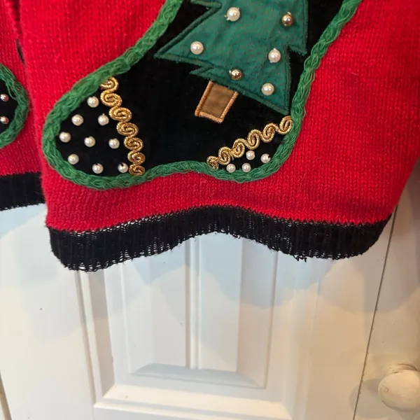 Samantha Taylor Red Christmas Stocking Cardigan‎ Size Large - Image 5