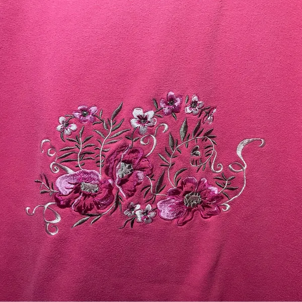 Vintage Grandmacore XL Pink Floral Embroidered Women’s Sweatshirt - Image 2