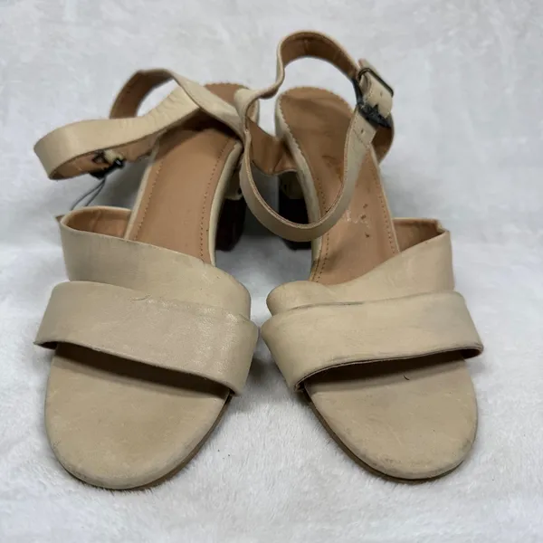 Crevo‎ Footwear Beige Leather Block Heel Sandals Memory Foam Studded Boho 10 - Image 3