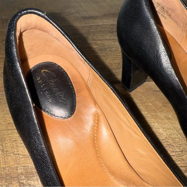 Clarks Leather Heels Bow Accent Chunky Heel - Image 5