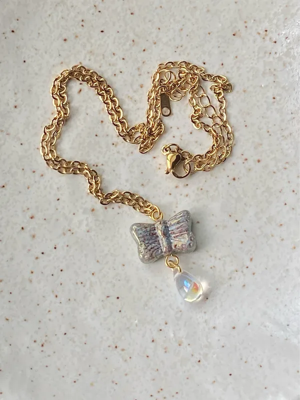 Handmade Czech glass butterfly fairy whimsy dainty necklace🦋 - Image 4
