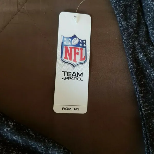 Carolina Panthers Sweatshirt Hoodie Women Sz Small NFL Gameday Charcoal Gray - Image 8