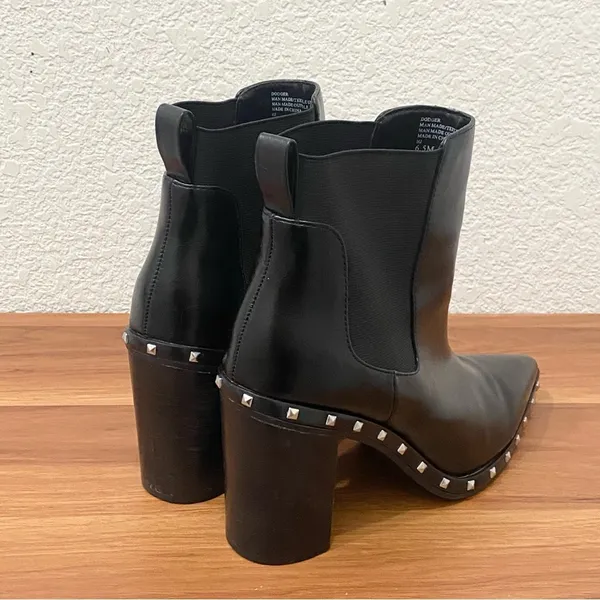 CHARLES by Charles David Dodger Black Pointy Studded Chunky Chelsea Booties 6.5 - Image 5