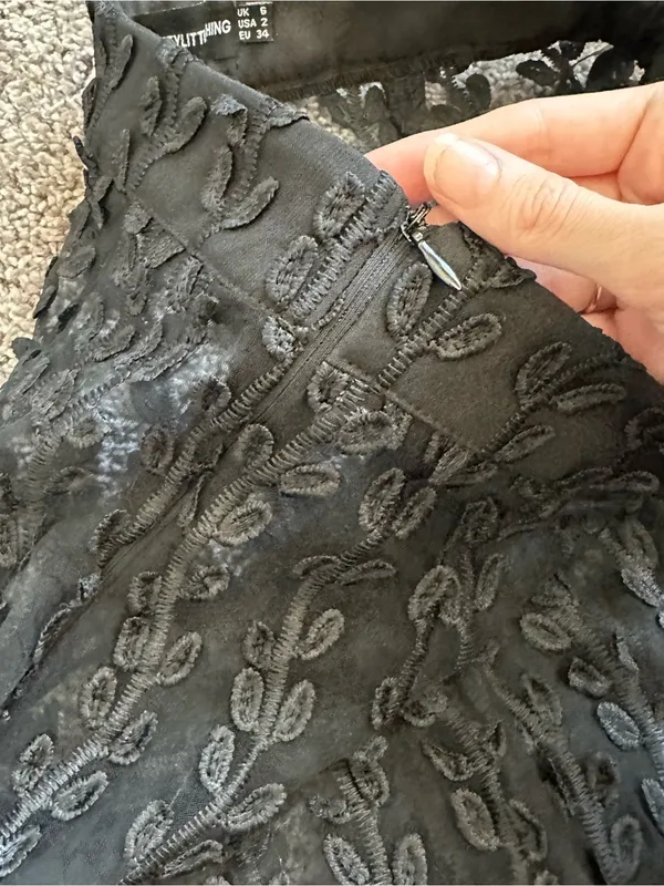 PrettyLittleThing Black Textured Flare Trousers - Image 7