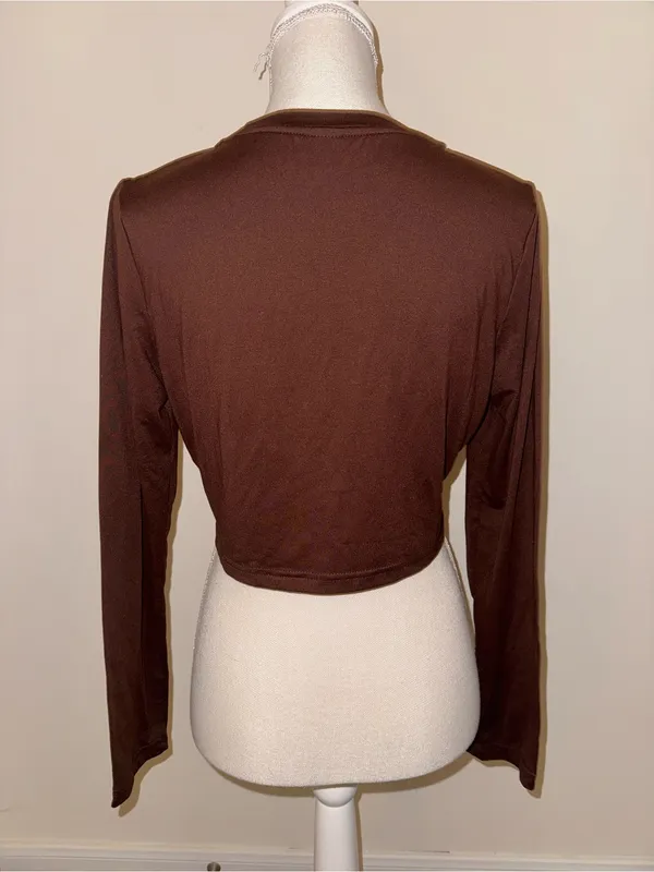 SHEIN 2 Women's Casual Simple Round Neck Long Sleeve Cropped Fitted T-Shirts - Image 2