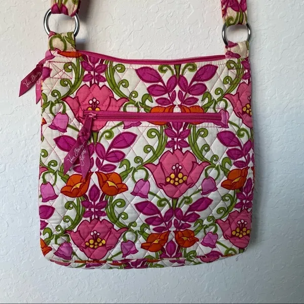 Vera Bradley Hipster Crossbody‎ in Lilli Bell/ Easter Tulips - Image 2