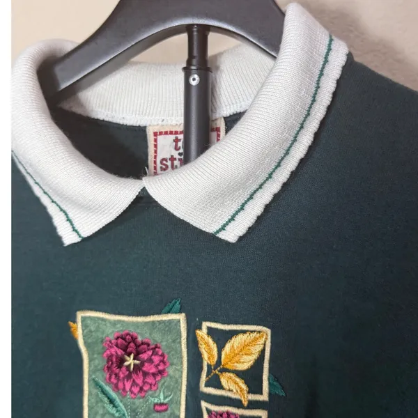 Vintage Top Stitch Morning Sun Forest Green Floral Embroidered Polo Sweatshirt L - Image 4
