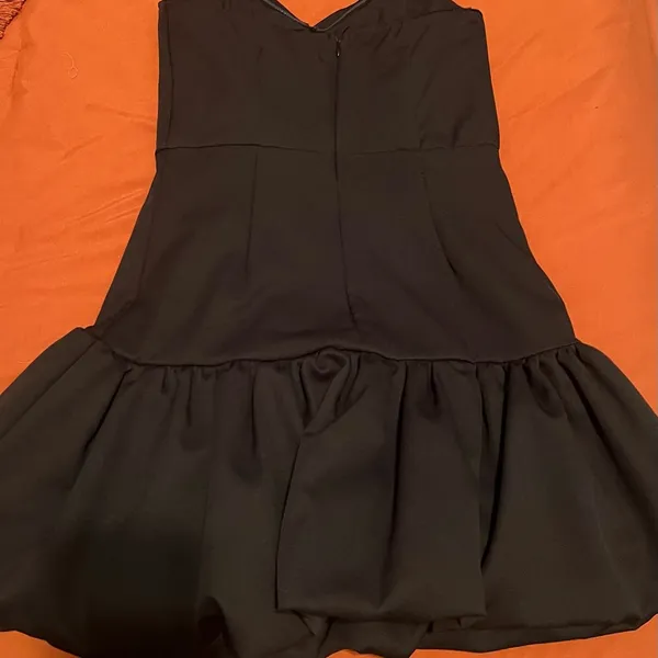 Black Ruffle Bodycon Dress - Image 2