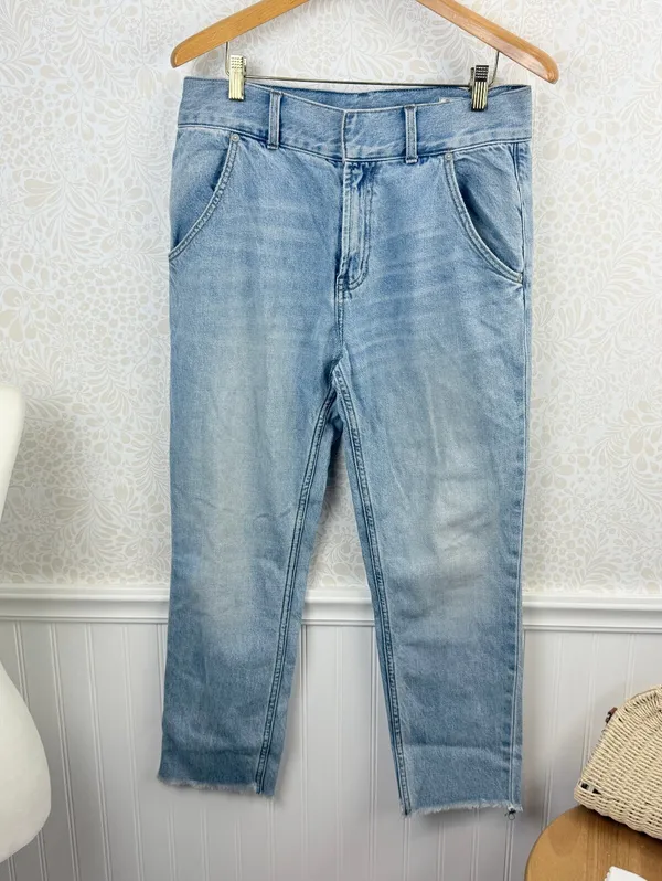 We The Free Straight Leg High Rise Light Wash Denim Raw Hem Jeans - Size - 29 - Image 2