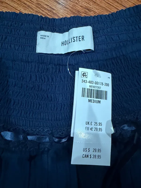 Hollister flowy skorts - Image 2
