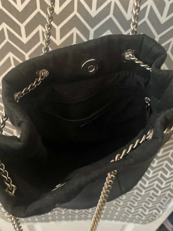 Stylish Black Small Shoukder Bag 10” x 10” plus straps.. - Image 4
