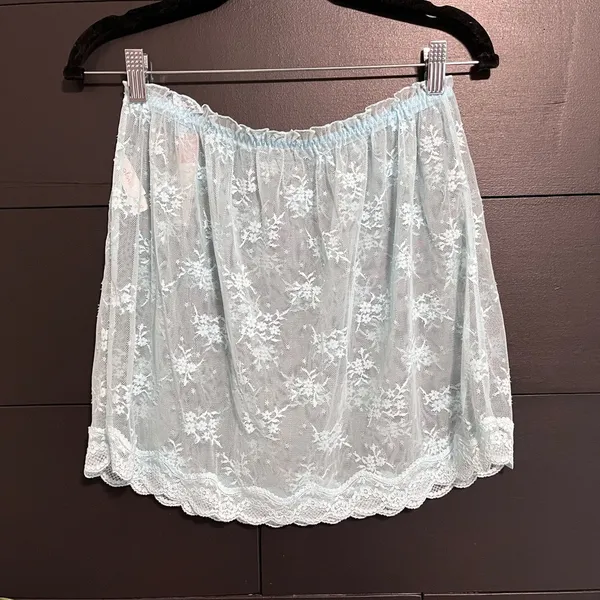 COLSIE Women’s Light Blue Sheer Lace Mini Skirt Cover Up Sz L NWT - Image 4