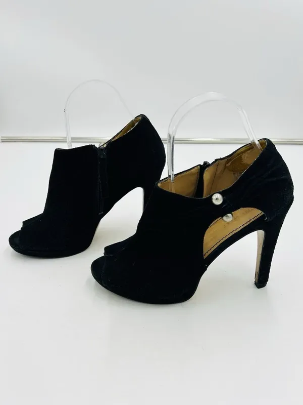 Nine West Evenly Black Suede 4" Heel Open Toe Silver Ball Details Sz 6.5M - Image 5
