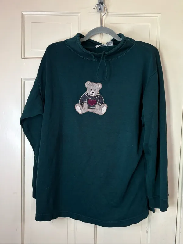 Vintage Fashion Bug Green Sweatshirt with Bear Embroidery 14/16 Grandmacore Top - Image 8
