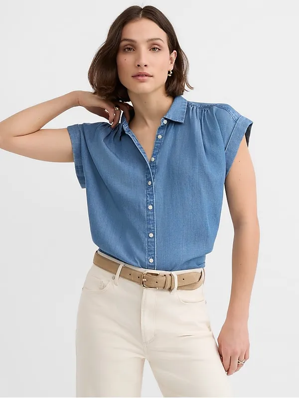 LOFT Chambray Short Sleeve Button Down Shirt Size Medium - Image 5