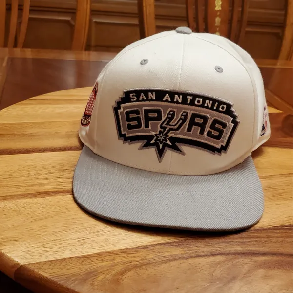 Mitchell & Ness San Antonio Spurs - Image 3