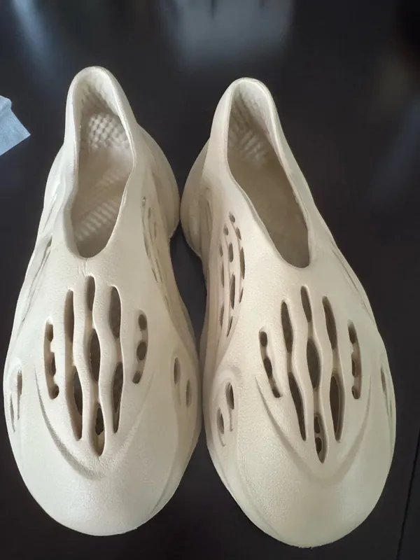 New foam rubber shoes, size 39 White - Image 3