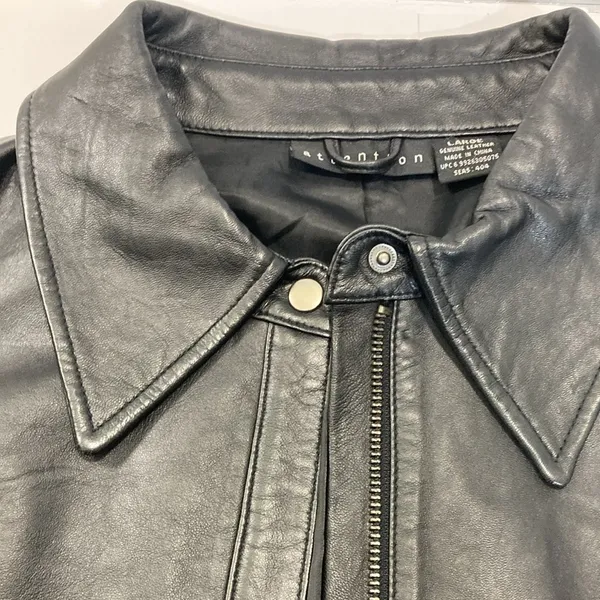 Attention Women’s leather jacket  L - Image 3