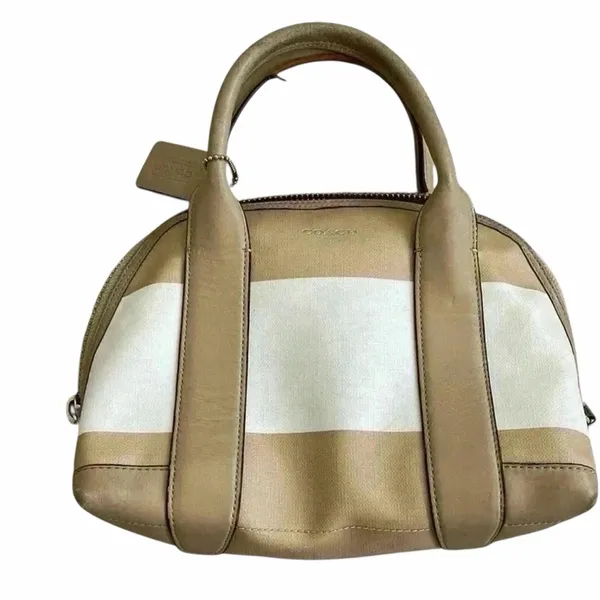 Coach purse - Image 2