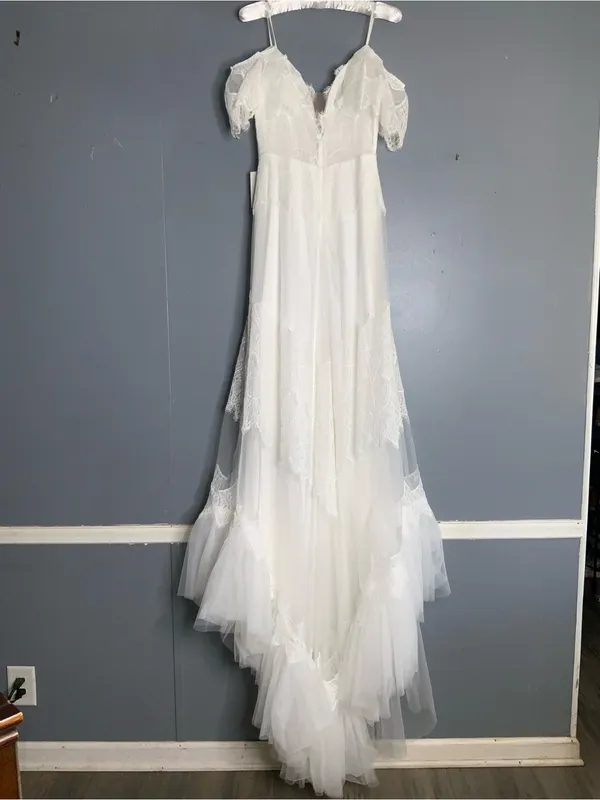 Sorayan Romantic White Lace Off-Shoulder Bridal Gown Medium - NWT - Image 5