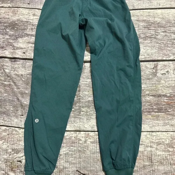 Lululemon Dance Studio Joggers - Image 6