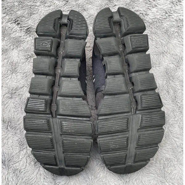 On Cloud 5 All Black Sneakers Wms 6.5 Running Walking Gym Lifestyle Minimalist - Image 15