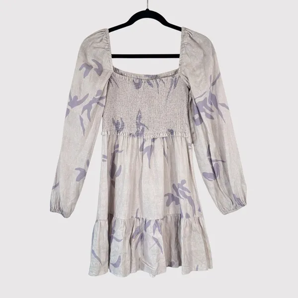 Aritzia Babaton Dress Gray Mini Floral Organic Linen Smocked Babydoll Boho Small - Image 3