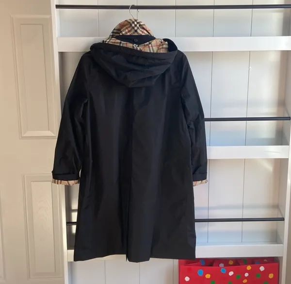 Burberry casual long jacket. US 6. S-M - Image 11