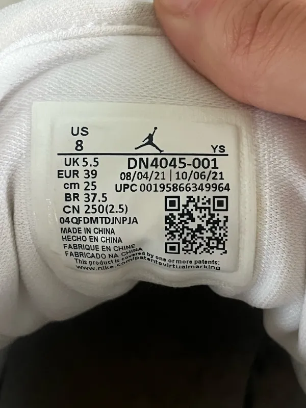 Nike High top Jordan 1 Women’s Light Iron Ore - Image 4