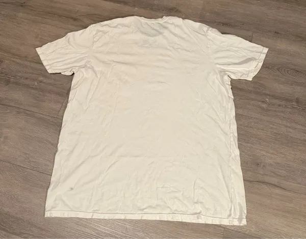 Rip Curl Men's Tropical Pocket Tee - Size Medium - NWT - Image 3