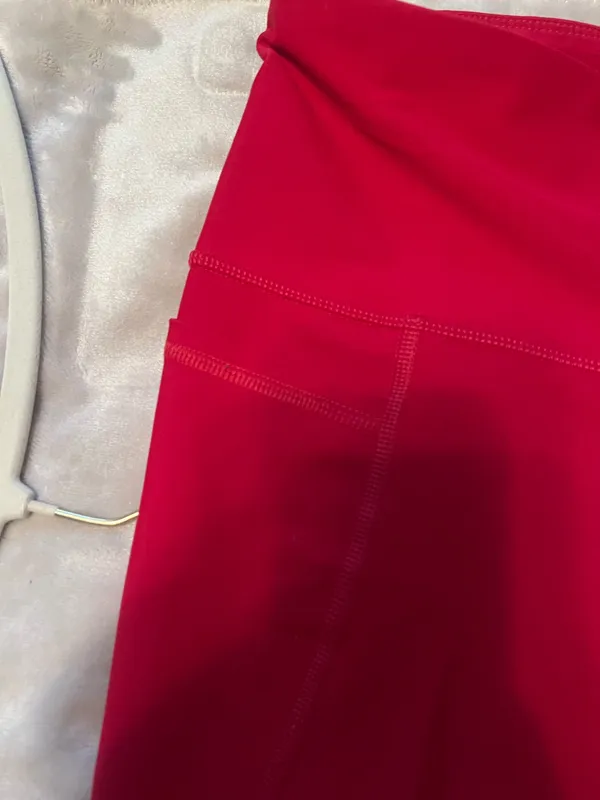 Old Navy Active Leggings - Image 2