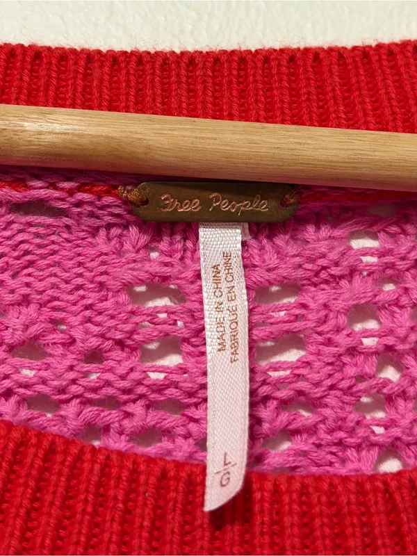 Free People Pink Crochet Knit Sweater Size Large Boho Fall Valentines Day - Image 3